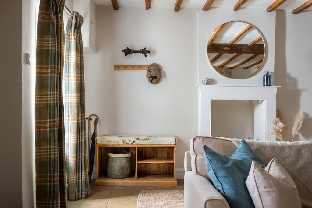 Charming 17Th Century Cotswold Cottage Adlestrop Buitenkant foto